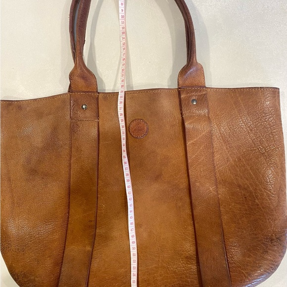 Elk large brown leather shoulder bag. - Picture 5 of 12